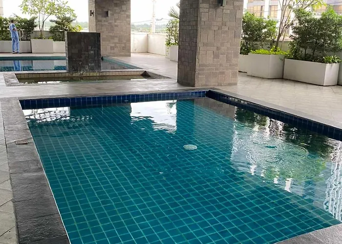 Edsa Heights 2 Bedroom Loft Unit Ama Tower 3302 Manila