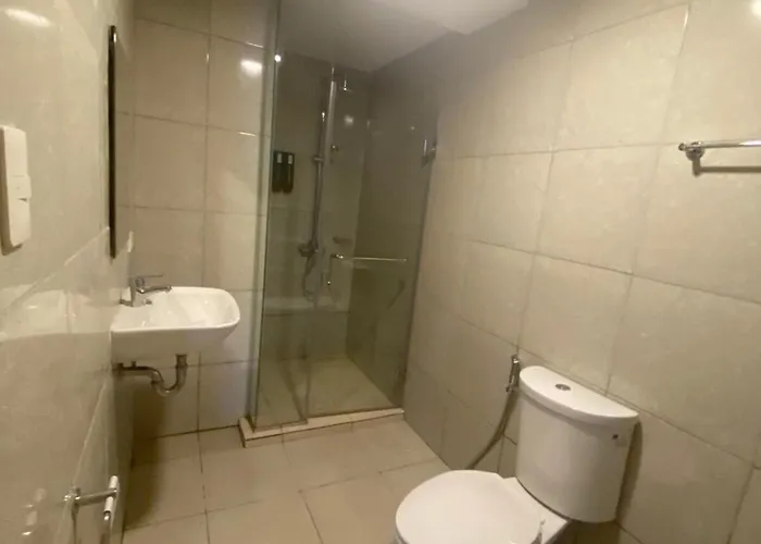 Edsa Heights 2 Bedroom Loft Unit Ama Tower 3302 *