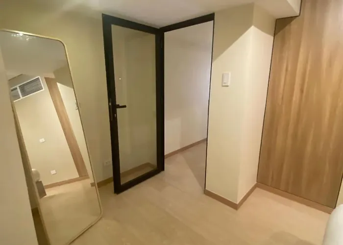 Edsa Heights 2 Bedroom Loft Unit Ama Tower 3302 *