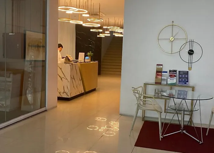 Edsa Heights 2 Bedroom Loft Unit Ama Tower 3302 Manila