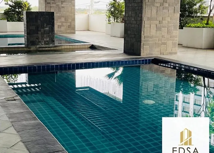 Edsa Heights 2 Bedroom Loft Unit Ama Tower 3302 Manila